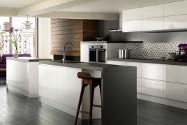 Bạn có nên lựa chọn tủ bếp màu trắng ?