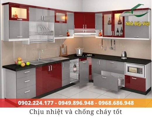 có nên làm tủ bếp bằng inox