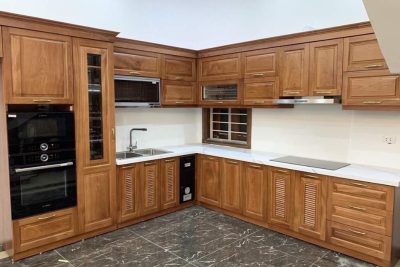 Tủ bếp gỗ gõ đỏ Nam Phi chữ L cao cấp GB02