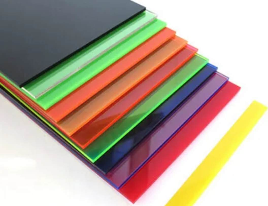 Nhựa Acrylic có phải là Mica không